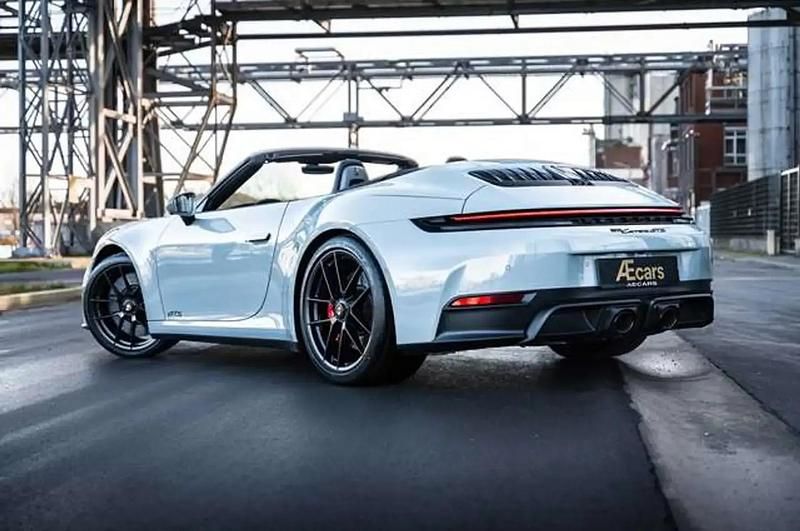 Vert Occasion 2024 Porsche 911 Carrera Cabriolet Cabriolet | 179 950 € - Image 1/4