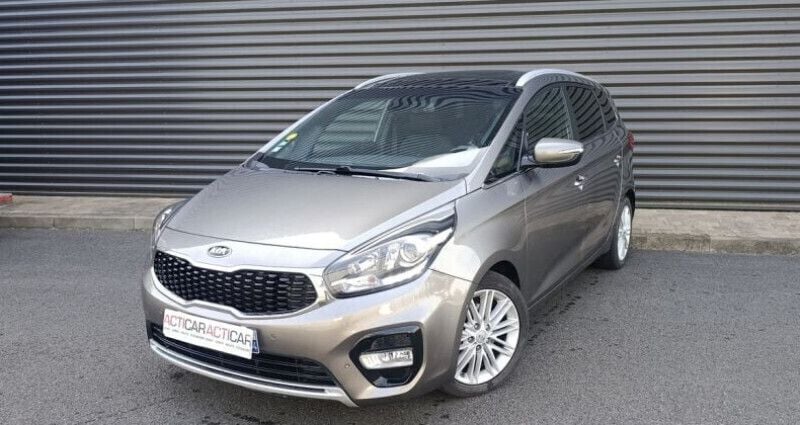 Utilisé 2017 Kia Carens 2 Monospace | 13 490 € - Image 1/4
