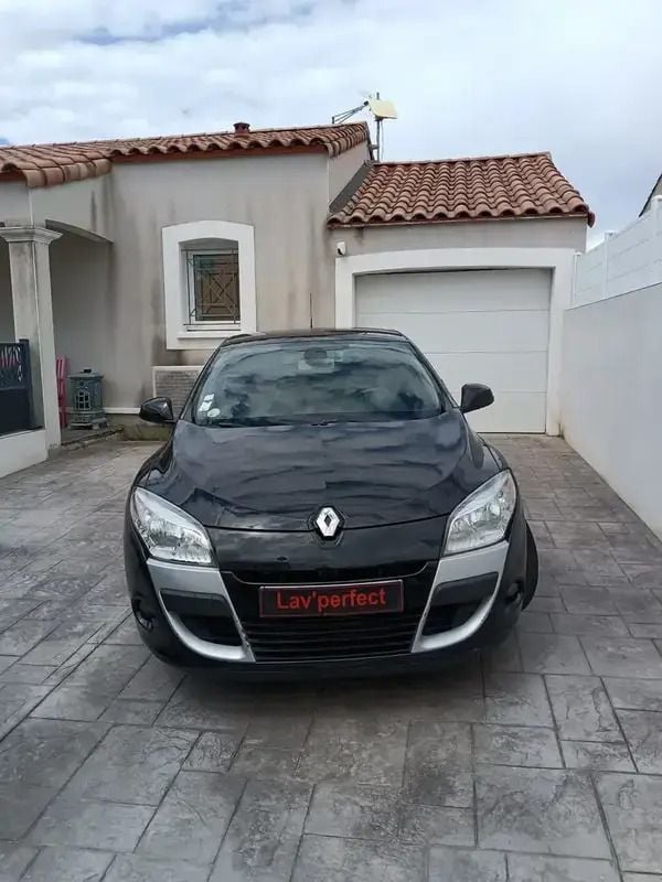 Utilisé 2010 Renault Mégane Coupé Dynamique Coupé | 4 990 € - Image 1/4