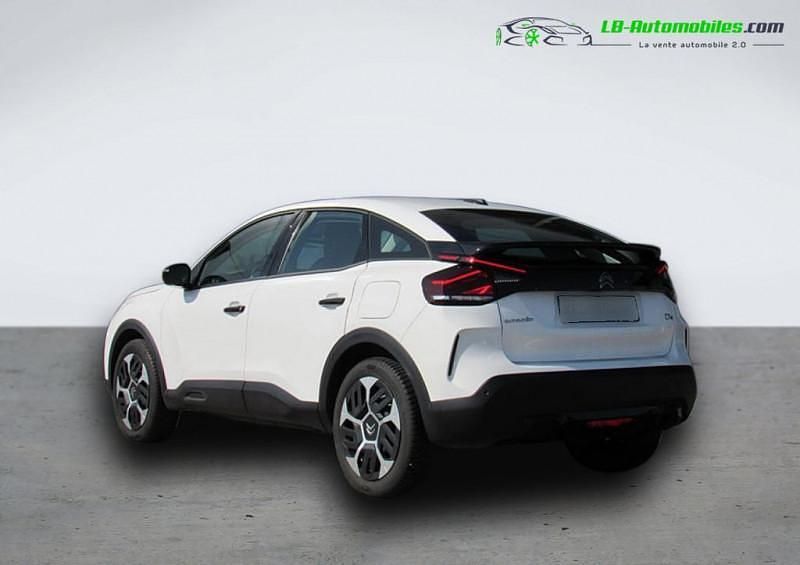 Utilisé 2024 Citroën C4 PureTech Berline | 19 900 € (Prix juste) - Image 1/4