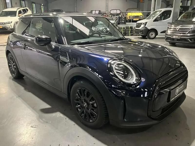 Bleu Utilisé 2024 Mini Cooper Classic Citadine | 27 066 € (Prix juste) - Image 1/4