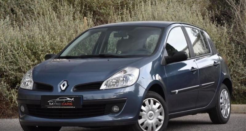 Gris Occasion 2006 Renault Clio III Expression Berline | 6 990 € (Prix juste) - Image 1/4
