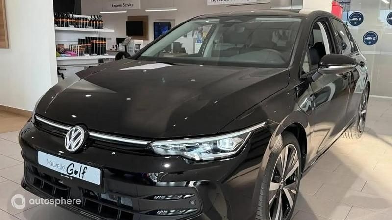 Noir Nouvelle 2025 VW Golf VIII Edition Berline | 39 850 € (Prix juste) - Image 1/4