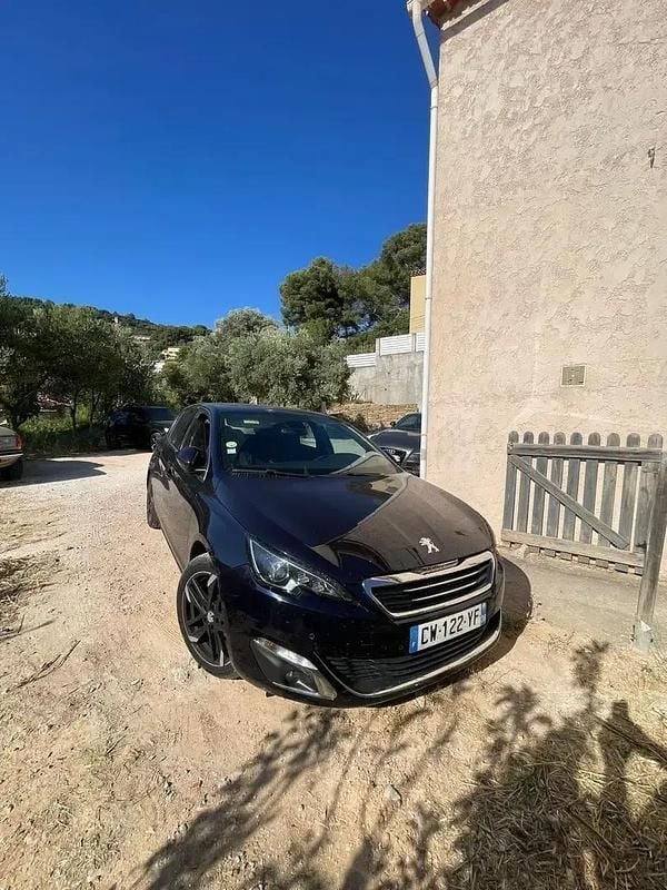 Utilisé 2013 Peugeot 308 Access Berline | 6 300 € - Image 1/4