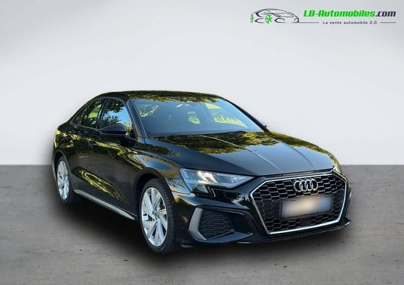 Utilisé 2023 Audi A3 Sport Berline | 34 400 € (Prix juste) - Image 1/4