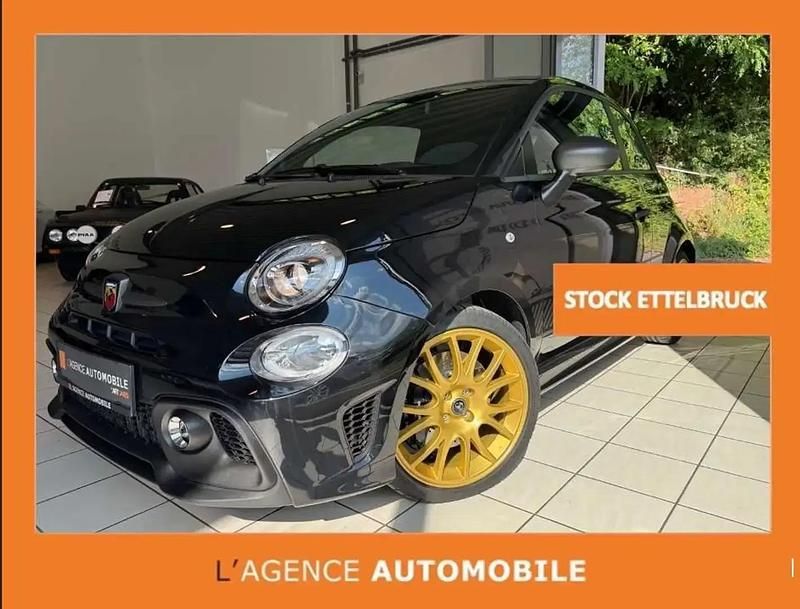 Noir Utilisé 2024 Abarth 695 Citadine | 29 900 € (Super prix) - Image 1/4
