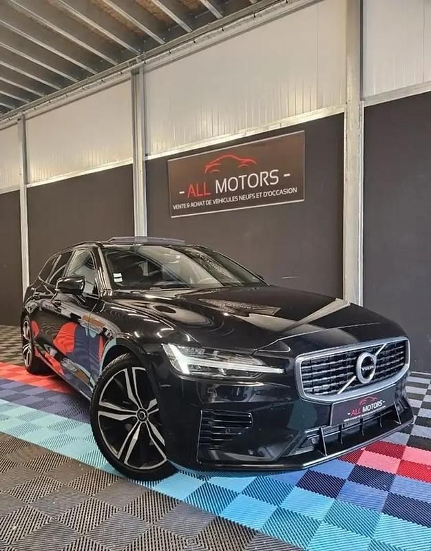 Noir Occasion 2019 Volvo V60 R-Design Break | 23 990 € (Prix juste) - Image 1/4