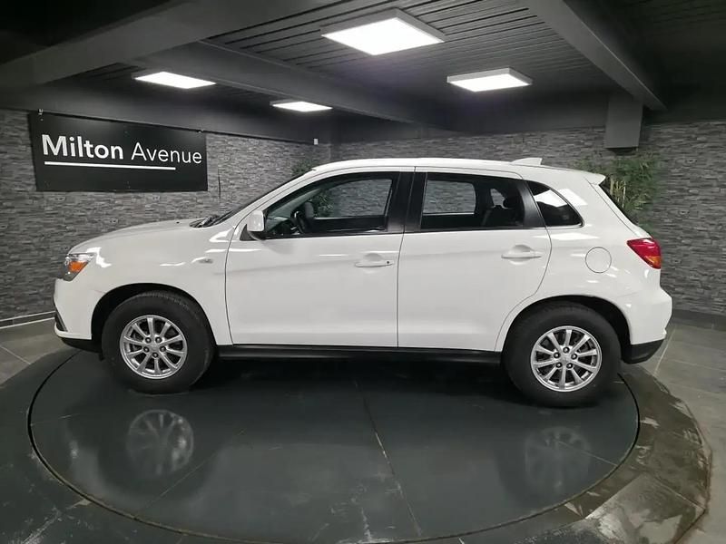 Occasion Mitsubishi ASX Invite 117 ch (86 kW) 2018 Blanc SUV