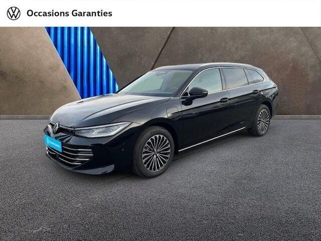 Utilisé 2025 VW Passat Elegance Break | 45 986 € - Image 1/4