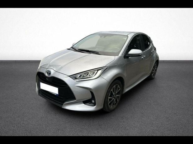 Gris Utilisé 2024 Toyota Yaris Hybrid Design | 20 980 € (Super prix) - Image 1/4