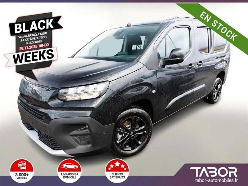 Noir Nouvelle 2025 Fiat Doblò Monospace | 26 711 € (Prix juste) - Image 1/4