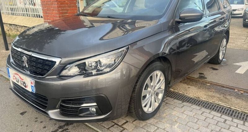 Utilisé 2018 Peugeot 308 Style Berline | 8 500 € (Bon prix) - Image 1/4