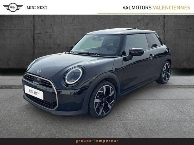 Utilisé 2024 Mini Cooper Favoured Citadine | 32 990 € (Prix cher) - Image 1/4