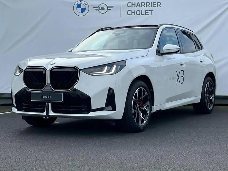 Blanc Nouvelle 2025 BMW X3 M Sport SUV | 77 400 € - Image 1/4