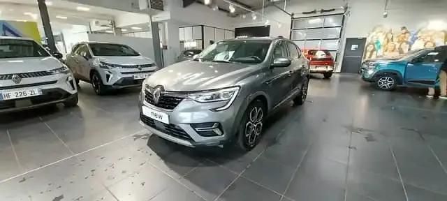 Gray m Occasion 2022 Renault Arkana SUV | 20 890 € - Image 1/4