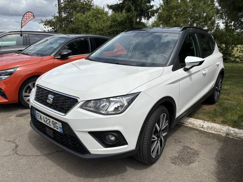 Blanc Utilisé 2018 Seat Arona Style SUV | 12 190 € (Prix juste) - Image 1/3
