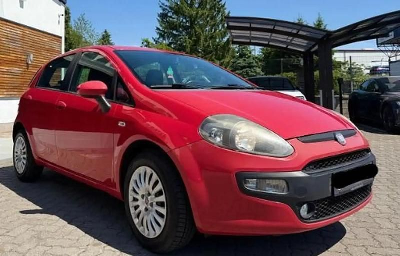 Rouge Utilisé 2011 Fiat Punto Evo S Citadine | 4 950 € - Image 1/4