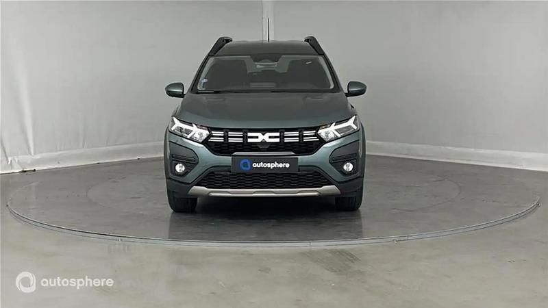 Occasion Dacia Jogger Expression 102 ch (75 kW) 2025 Gris Monospace