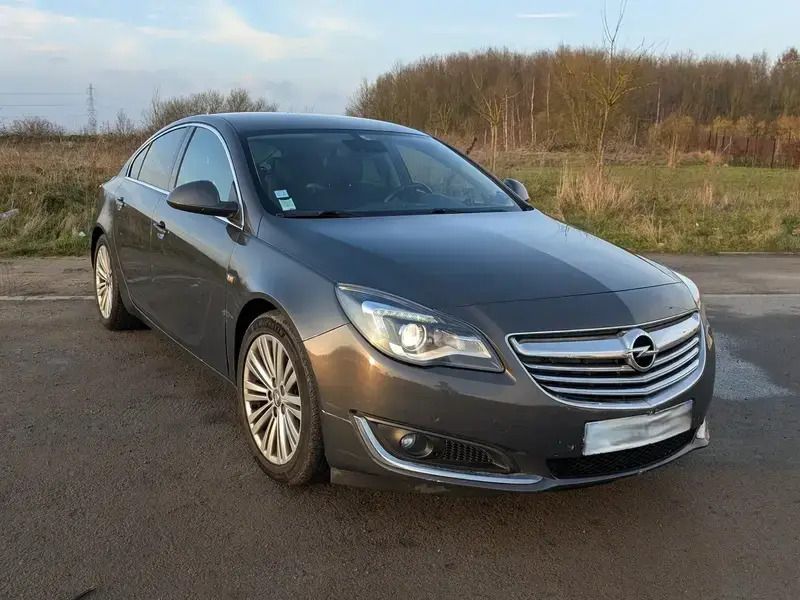 Gris Utilisé 2014 Opel Insignia Cosmo Berline | 6 500 € - Image 1/4