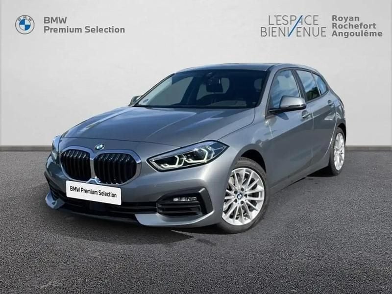 Noir Utilisé 2022 BMW 120 Sport Line Citadine | 21 980 € - Image 1/4