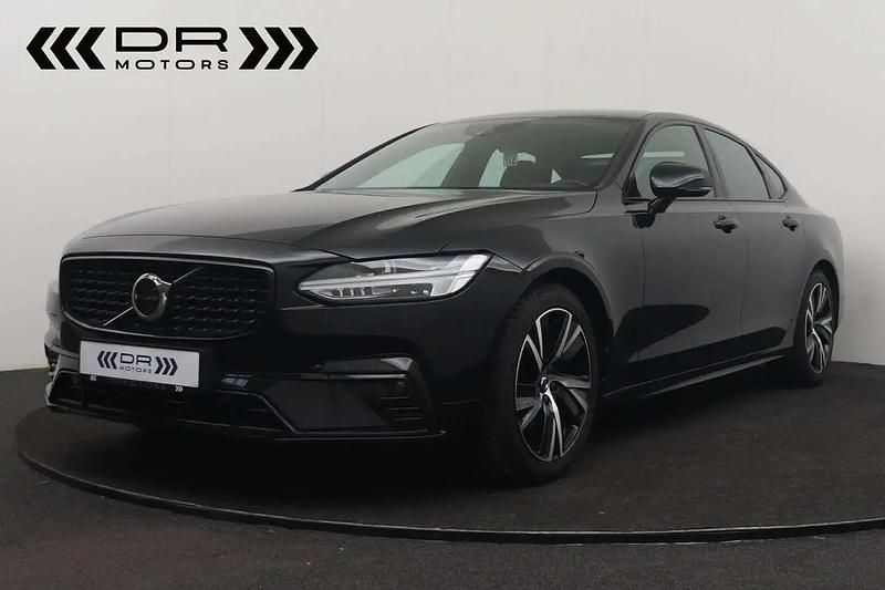 Noir Utilisé 2020 Volvo S90 R-Design Berline | 27 995 € - Image 1/2