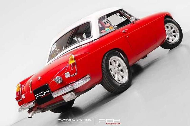 Occasion MG B 137 ch (100 kW) 1967 Rouge Cabriolet