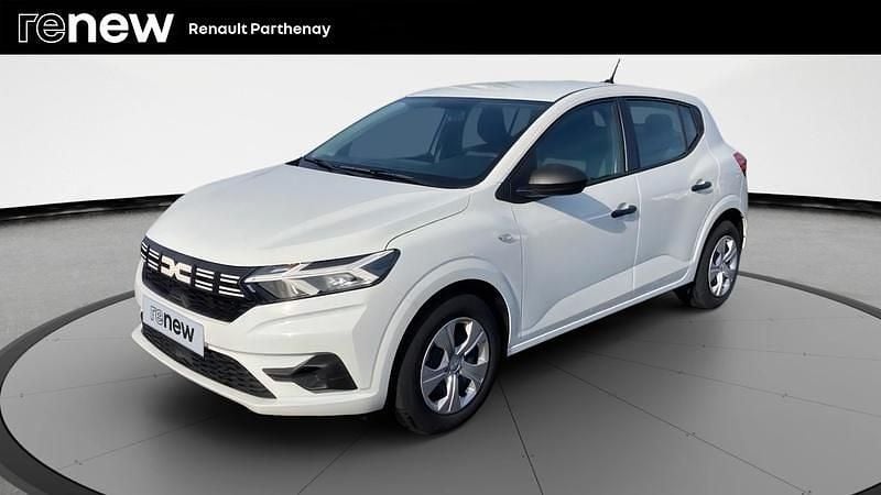 Blanc Utilisé 2023 Dacia Sandero Essentiel Citadine | 11 990 € (Super prix) - Image 1/4
