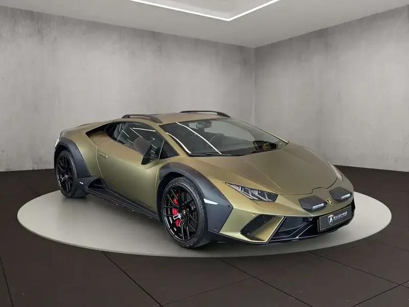 Vert Nouvelle 2025 Lamborghini Huracán Coupé | 328 205 € - Image 1/4