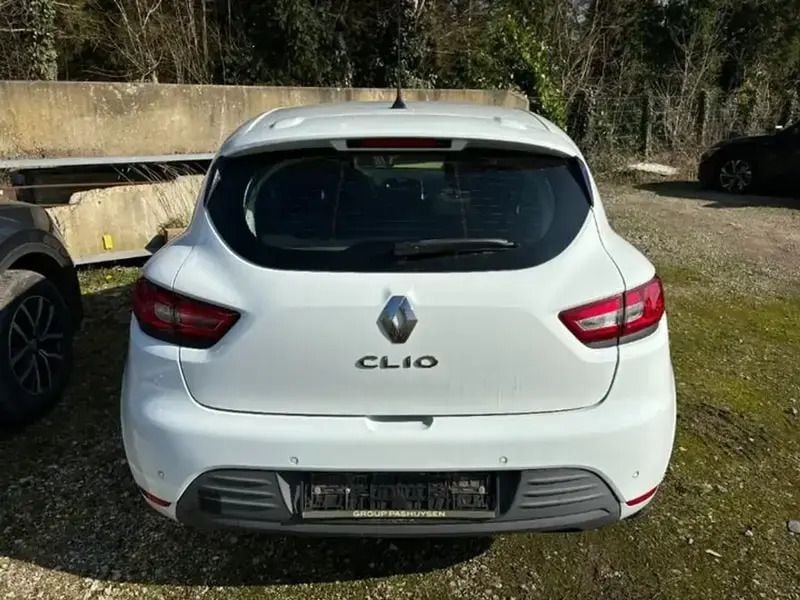 Blanc Occasion 2017 Renault Clio IV Berline | 4 500 € (Super prix) - Image 1/4