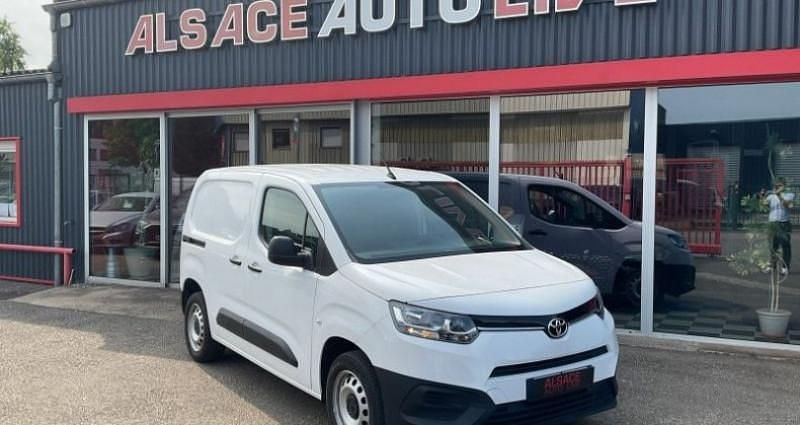 Blanc Utilisé 2022 Toyota Proace Business Edition Van | 14 990 € - Image 1/4