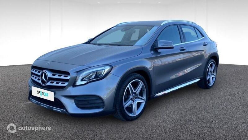 Gris Utilisé 2019 Mercedes GLA180 SUV | 23 872 € (Prix juste) - Image 1/4