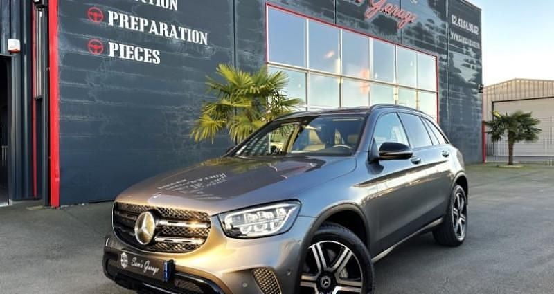 Occasion 2020 Mercedes GLC300 AMG line | 41 490 € (Super prix) - Image 1/4