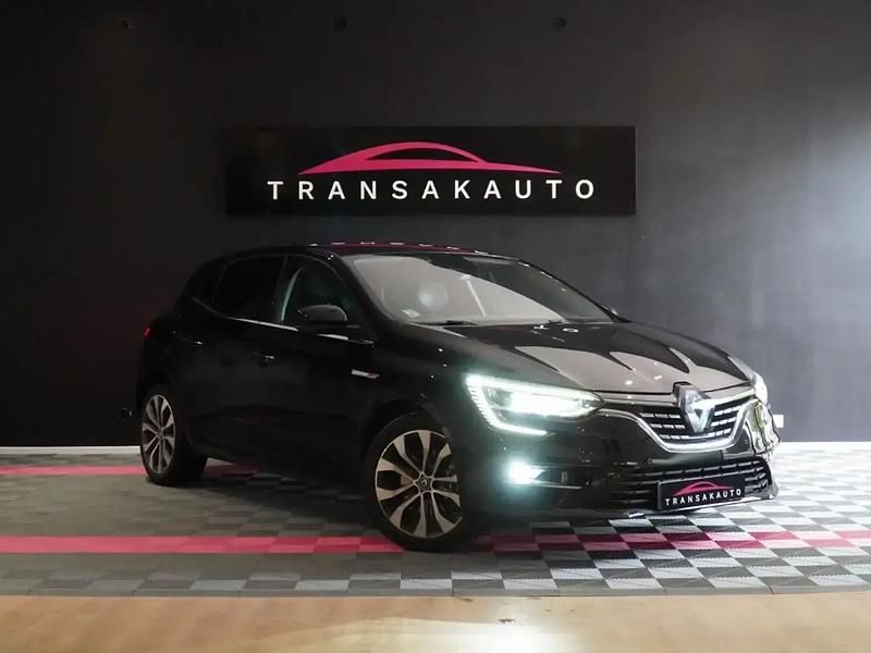 Noir Utilisé 2022 Renault Mégane IV Intens Berline | 18 590 € (Prix cher) - Image 1/4
