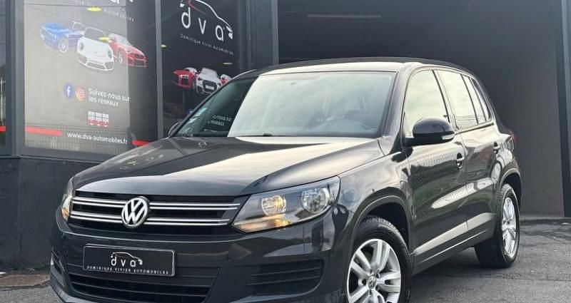 Gris Utilisé 2015 VW Tiguan SUV | 14 490 € (Prix juste) - Image 1/4