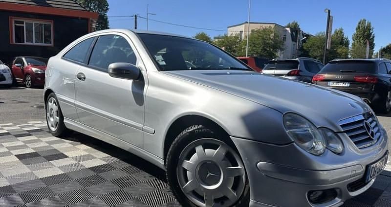 Occasion 2004 Mercedes C180 Berline | 5 990 € - Image 1/4