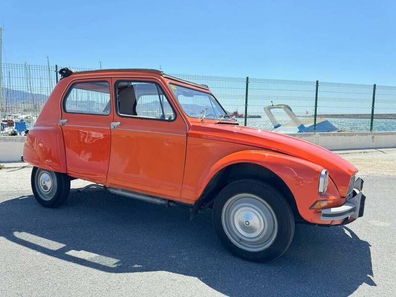 Orange Utilisé 1969 Citroën Dyane Citadine | 3 300 € - Image 1/4