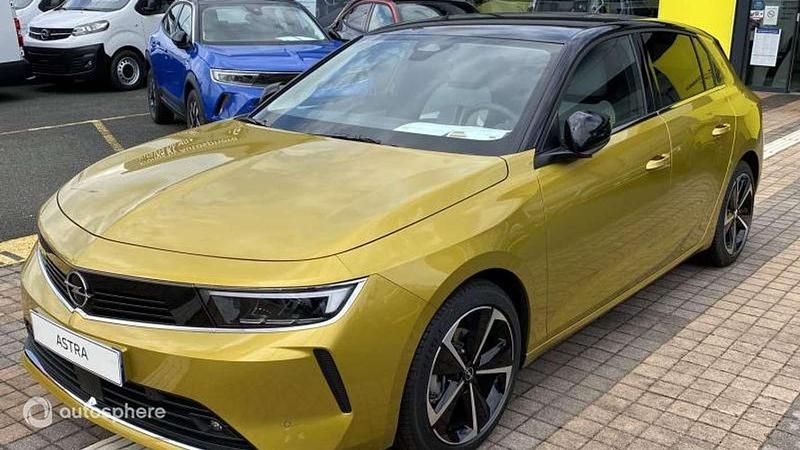 Occasion Opel Astra Business 133 ch (97 kW) 2023 Berline