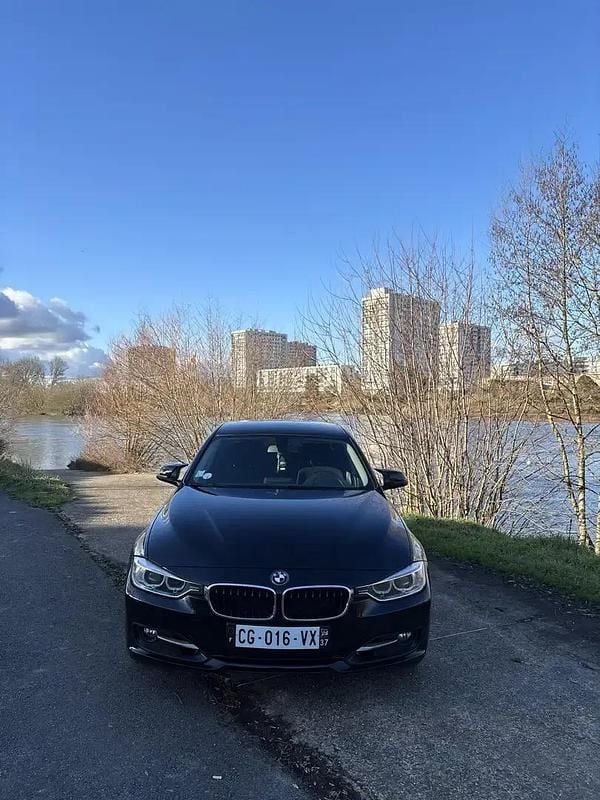 Occasion BMW 320 Sport Line 184 ch (135 kW) 2012 Noir Berline