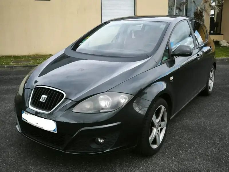 Gris Utilisé 2011 Seat Altea Sport Monospace | 6 500 € - Image 1/4