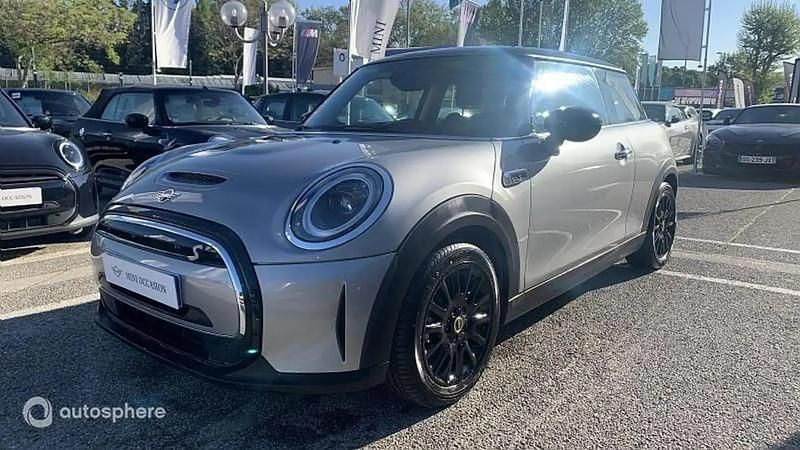 Gris Utilisé 2023 Mini Cooper SE Premium Plus Citadine | 19 499 € (Bon prix) - Image 1/4