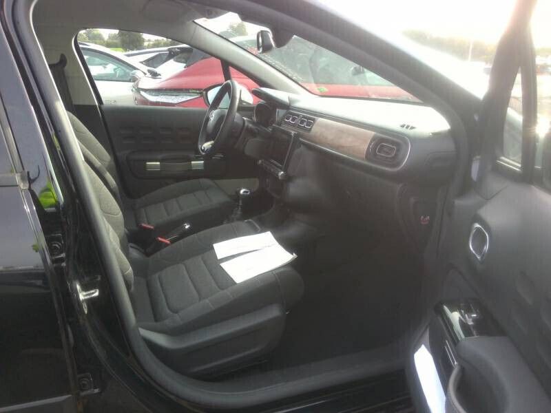 Image 3/4