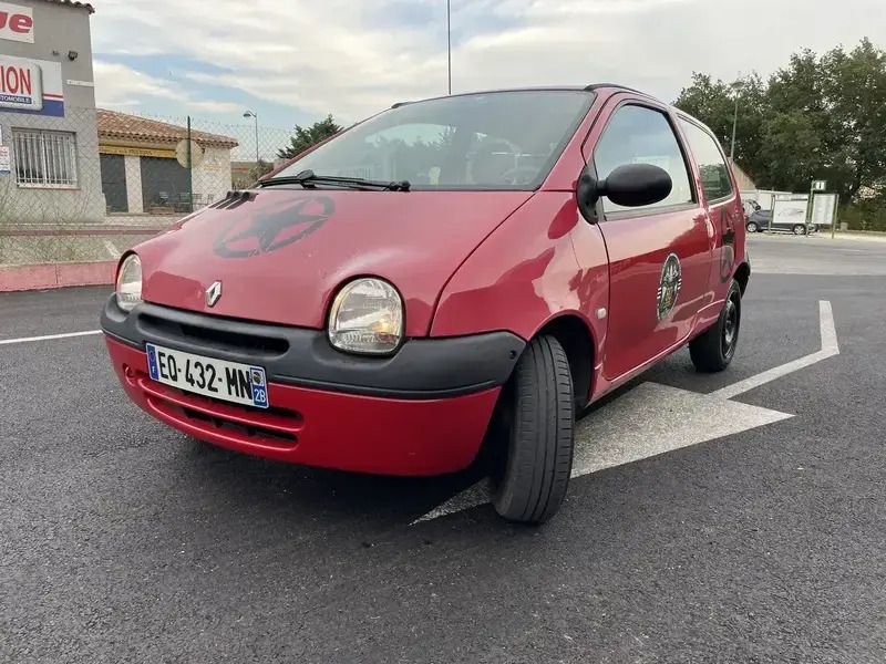 Utilisé 2003 Renault Twingo Authentique Citadine | 2 600 € (Prix juste) - Image 1/4