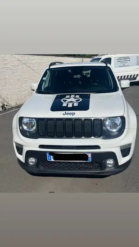 Utilisé 2019 Jeep Renegade SUV | 13 900 € (Prix assez cher) - Image 1/4