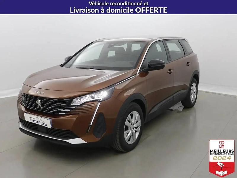 Blanc Occasion 2023 Peugeot 5008 Active Monospace | 21 900 € (Bon prix) - Image 1/4
