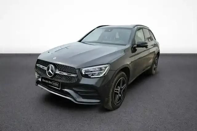Gris graphite métallisé Utilisé 2023 Mercedes GLC300 | 45 990 € - Image 1/4