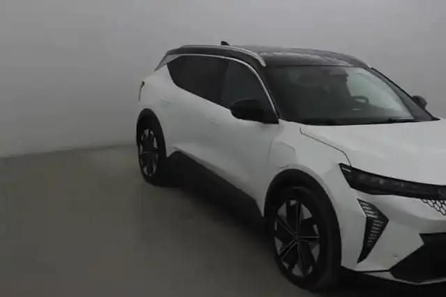 Occasion Renault Scenic E-Tech 161 kW (220 ch) 2025 Blanc qnc noir gne SUV