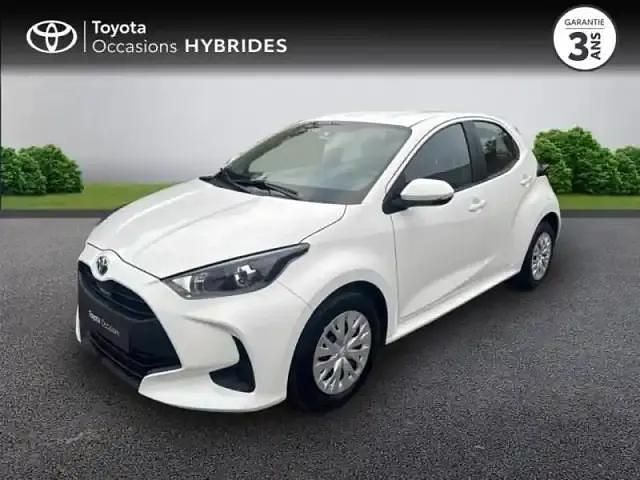 Occasion Toyota Yaris Hybrid 92 ch (67 kW) 2023 Blanc Berline