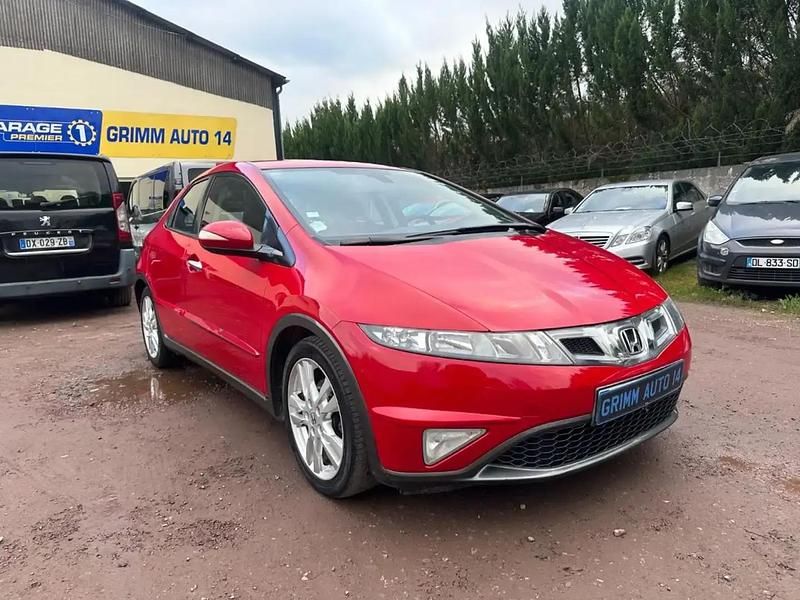 Rouge Occasion 2010 Honda Civic Executive Citadine | 6 990 € - Image 1/4