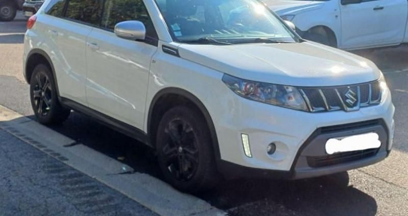 Utilisé 2018 Suzuki Vitara SUV | 14 900 € (Prix juste) - Image 1/4
