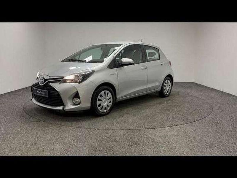 Utilisé 2017 Toyota Yaris Hybrid Berline | 13 299 € (Prix juste) - Image 1/1